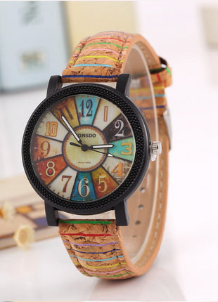 Casual Vintage Leather Women Quartz Wrist Watch Gift Clock