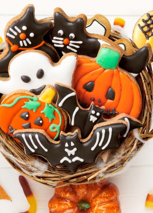 Halloween Cookie Cutters Set - 12 Pieces Stainless Steel Halloween Cookie Cutters Shape,Pumpkin, Ghost, Bat and Cat Cookie Cutter Shapes for Halloween Food Party Decorations